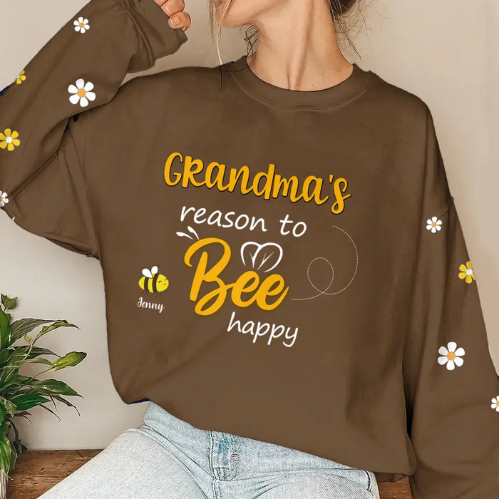 Personalized Grandma Bee Sweater - Christmas Gift Idea For Grandma/Mom - Up to 10 Kids - Grandma's Reasons To Bee Happy