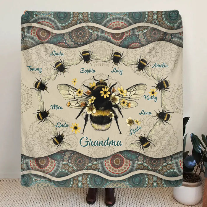 Personalized Grandma Bee Quilt/Fleece Throw Blanket  - Gift Idea For Grandma - Up to 10 Bees