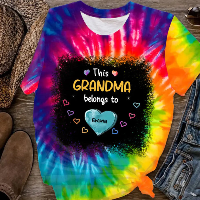 Personalized Grandma T-shirt - Up to 10 Kids - Gift Idea For Grandma/Mother - This Grandma Belongs To