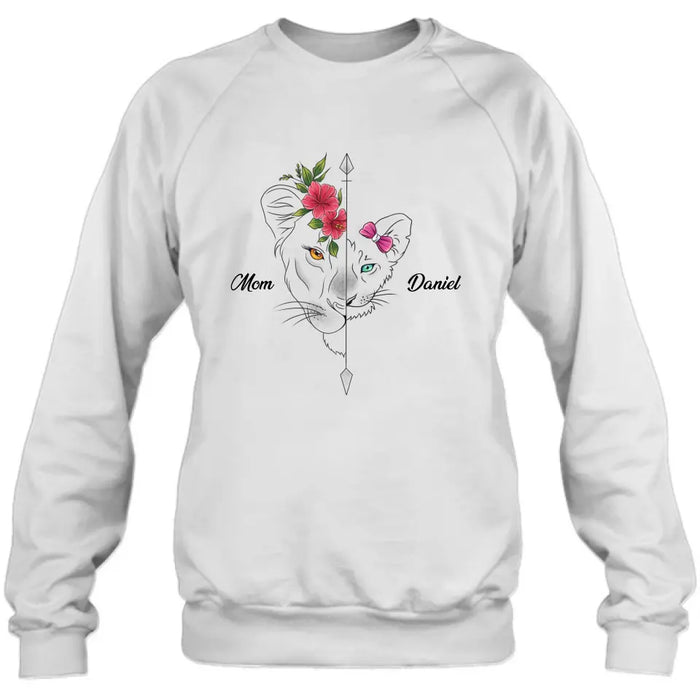 Personalized Lion Mom Shirt - Up to 5 Kids - Mother's Day Gift Idea for Mom/Grandma