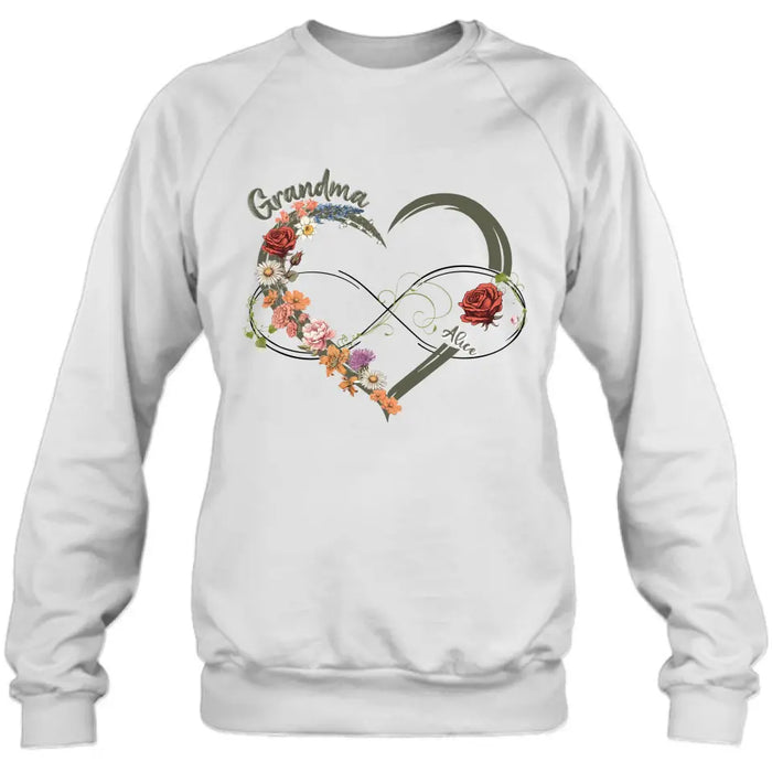 Personalized Floral Heart Grandma Mom Vintage Birth Month Flower Shirt/Hoodie - Up to 10 Kids - Mother's Day Gift Idea for Mom/Grandma