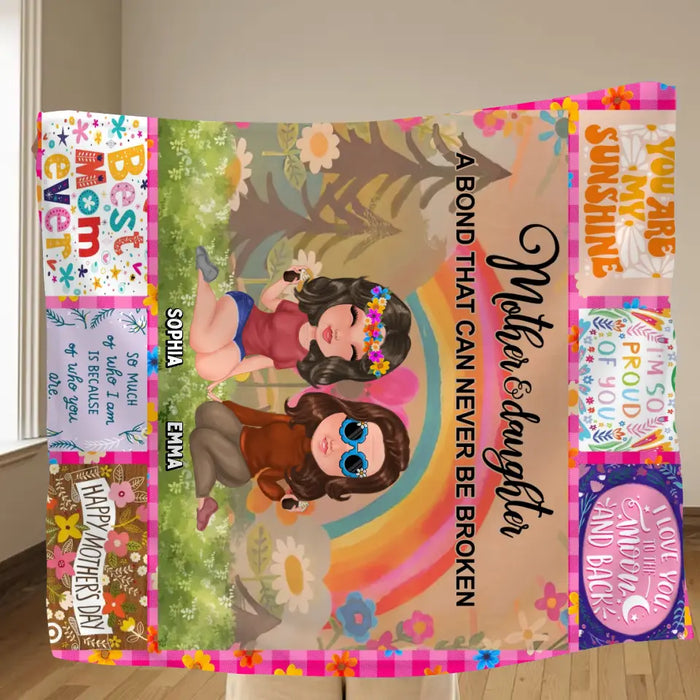 Personalized Mom & Daughter Quilt/Fleece Throw Blanket - Mother's Day Gift Idea To Mom - Mother And Daughter A Bond That Can Never Be Broken