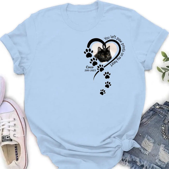 Personalized Memorial Cat T-shirt/Hoodie - Gift Idea For Cat Lover/Mother's Day/Father's Day - You Left Paw Prints On My Heart
