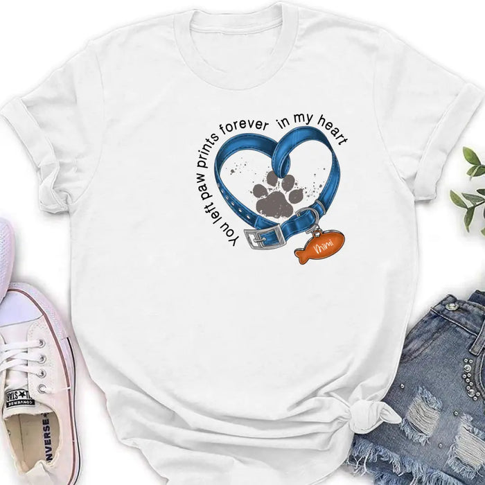 Personalized Memorial Paw Prints Cat Collar T-shirt/Hoodie - Gift Idea For Cat Lover/Mother's Day/Father's Day - You Left Paw Prints Forever In My Heart