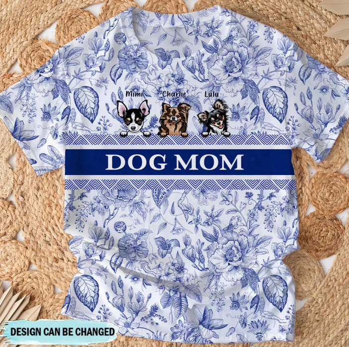 Personalized Dog Mom Vintage Pattern T-Shirt - Up to 5 Dogs - Gift Idea For Dog Mom/Mother's Day