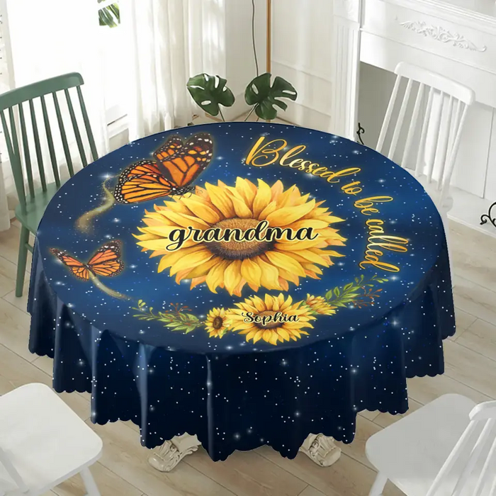 Personalized Sunflower Round Waterproof Tablecloth - Up to 10 Kids - Mother's Day Gift Idea for Mom/Grandma