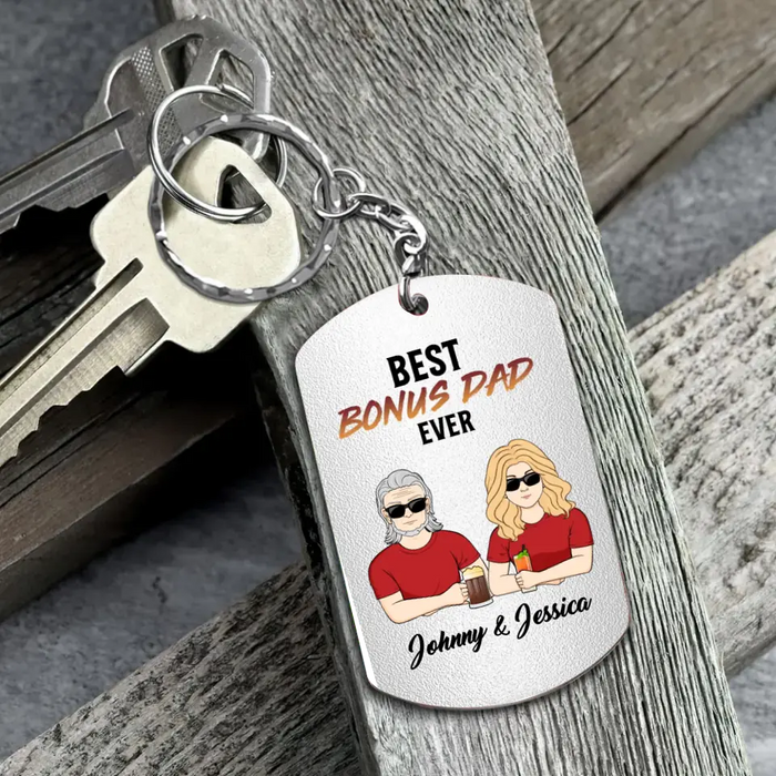 Personalized Bonus Dad Aluminum Keychain - Gift Idea For Dad/Father's Day - Look At You Landing My Mom And Getting Me As A Bonus Love