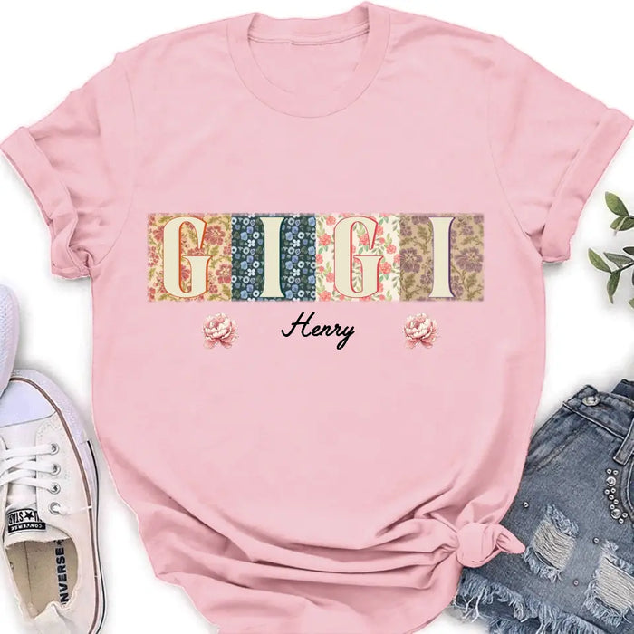 Personalized Grandma Retro Shirt/Hoodie - Gift Idea For Grandma/Mom/Mother's Day - Up to 12 Kids