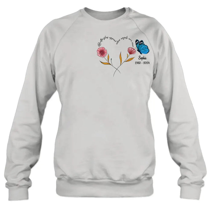 Personalized Memorial Shirt/Hoodie - Memorial Gift Idea for Mother's Day/Father's Day - Butterflies Appear When Angels Are Near