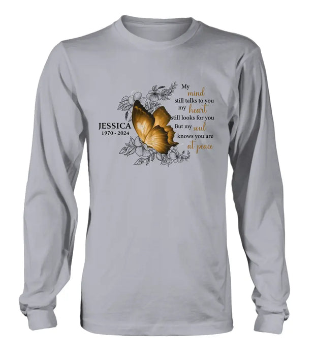 Personalized Memorial Shirt/Hoodie - Memorial Gift Idea for Mother's Day/Father's Day - My Mind Still Talks To You
