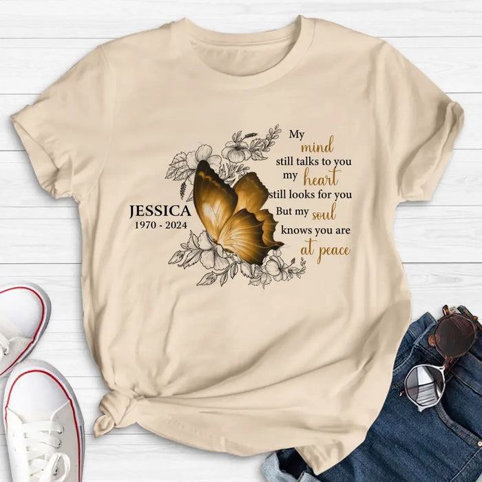 Personalized Memorial Shirt/Hoodie - Memorial Gift Idea for Mother's Day/Father's Day - My Mind Still Talks To You