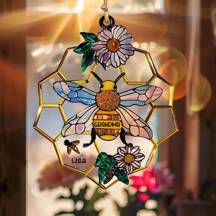 Personalized Bee Acrylic Ornament - Up to 5 Kids - Gift Idea for Grandma