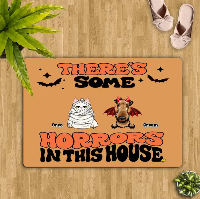 Personalized Halloween Pets Doormat - Gift Idea For Family/Pet Lover - Up to 7 Dogs/Cats - There's Some Horrors In This House