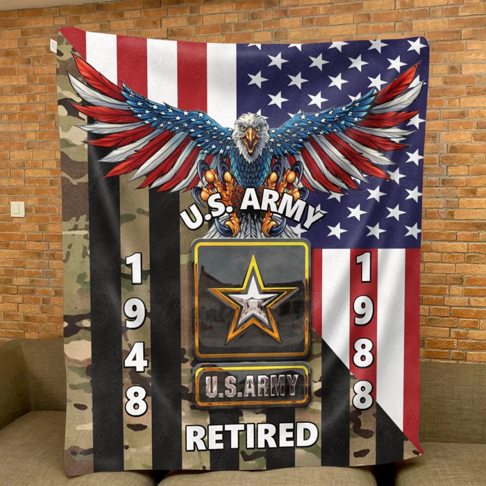 Personalized Veteran Fleece Throw Blanket & Quilt - Gift Idea For Veteran