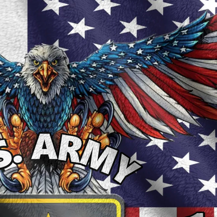 Personalized Veteran Fleece Throw Blanket & Quilt - Gift Idea For Veteran