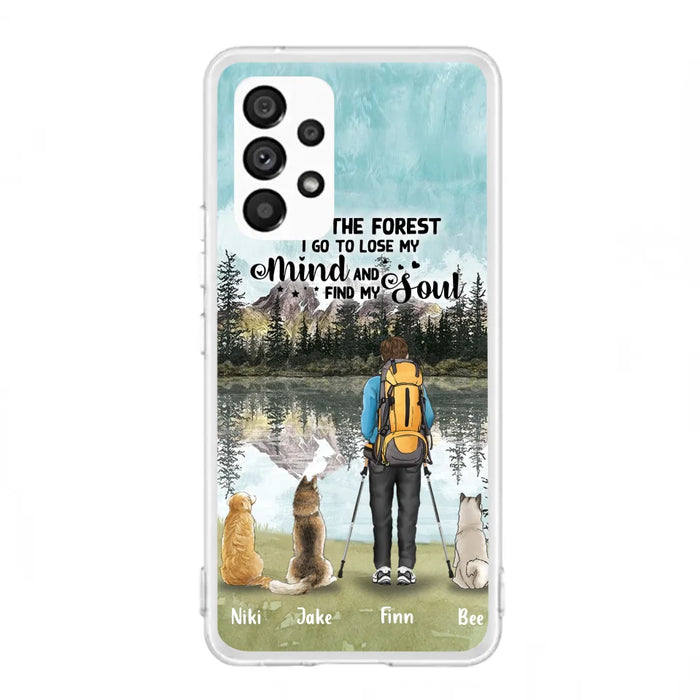 Personalized Solo Hiking With Dogs Phone Case - Woman/Man With Up to 3 Pets - Case For iPhone and Samsung - Q67GXN