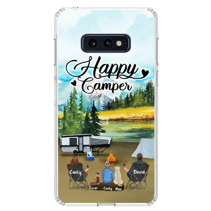 Personalized Camping Phone Case - Parents With 1 Kids And 2 Pets - Best Gift For Family - Happy Camper - Case For iPhone And Samsung