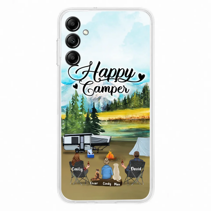 Personalized Camping Phone Case - Parents With 1 Kids And 2 Pets - Best Gift For Family - Happy Camper - Case For iPhone And Samsung