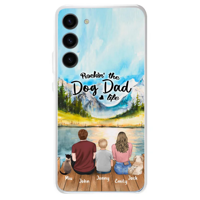 Personalized Pet Couple Phone Case - Parent With 1 Kid And 2 Pets - Case For iPhone And Samsung