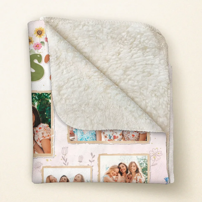 Personalized Sisters Fleece Throw Blanket/Quilt - Christmas Gift Idea For Sisters/Siblings - Sisters Are Different Flowers From The Same Garden