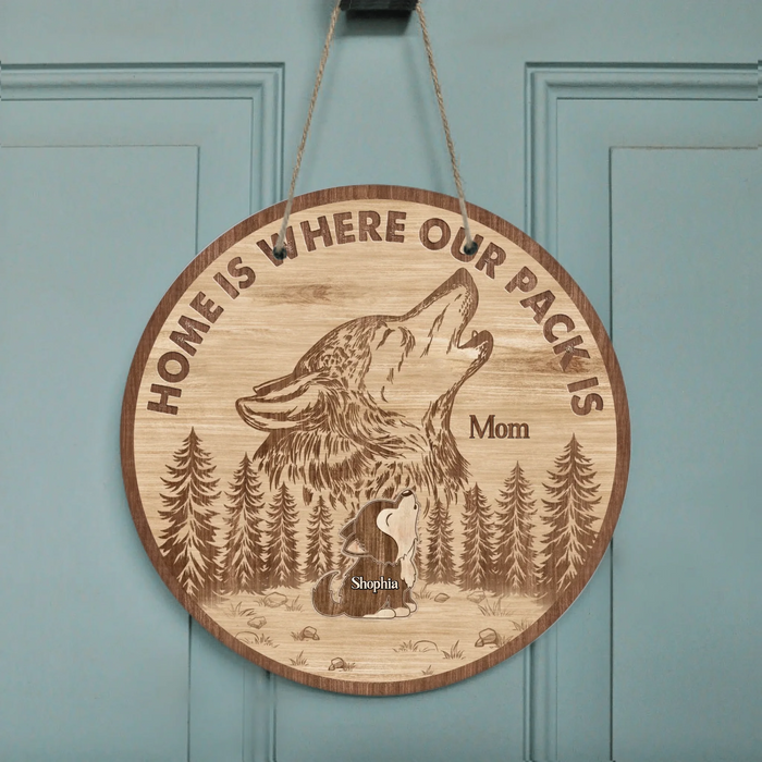 Personalized Wolf Mama Doorsign - Up to 4 Kids - Gift Idea For Mother's Day