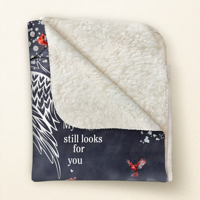 Personalized Memorial Fleece Throw Blanket – My Mind Still Talks to You, My Heart Still Looks for You – Custom In Loving Memory Gift with Photo, Name & Dates