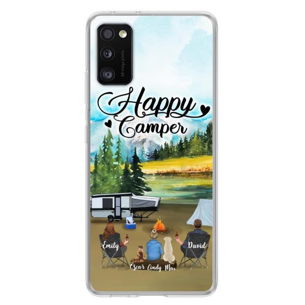 Personalized Camping Phone Case - Parents With 1 Kids And 2 Pets - Best Gift For Family - Happy Camper